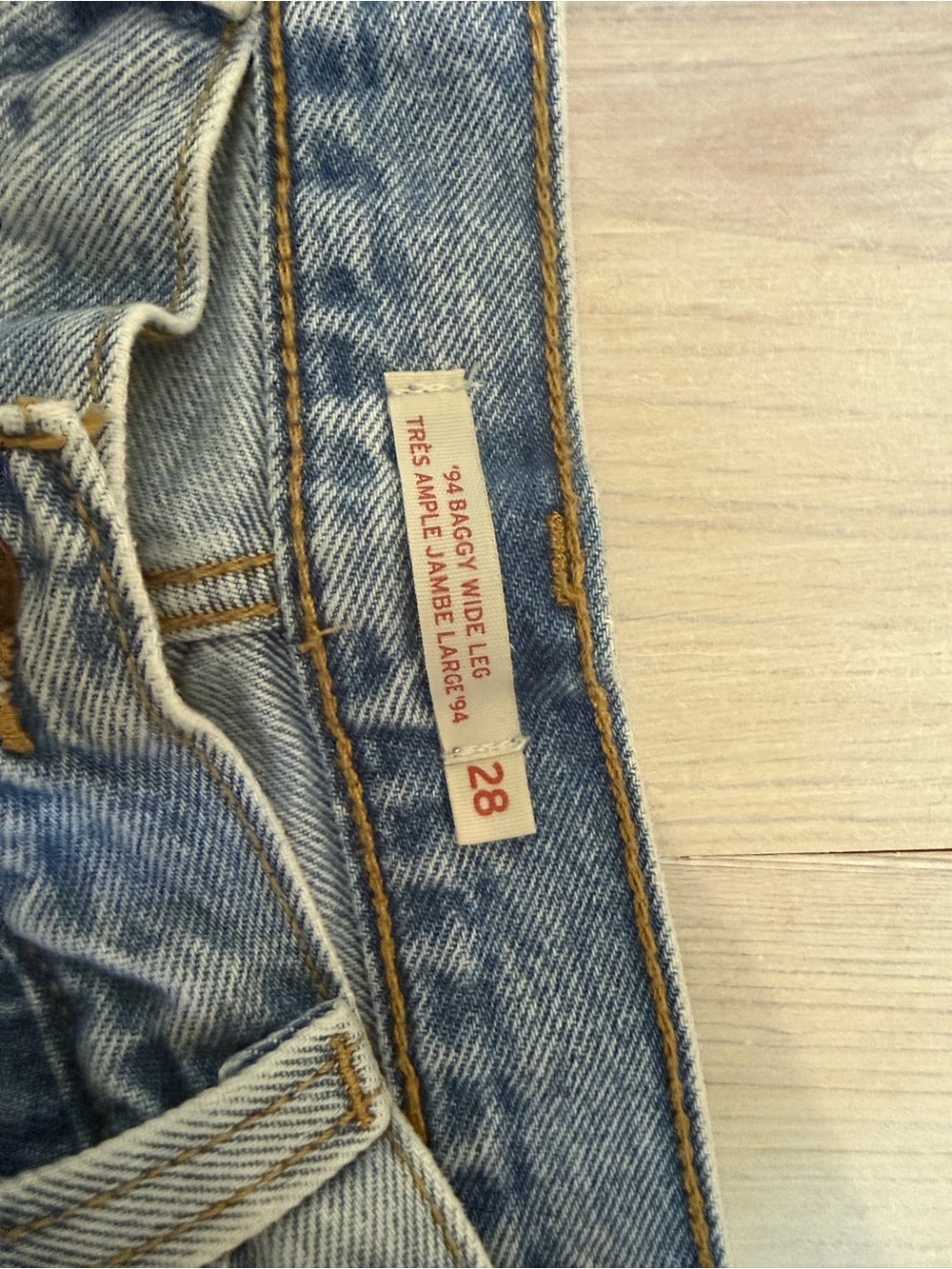 Levi's Blue High-Rise ‘94 baggy Wide-Leg Jeans - 28 x 31 - Picture 9 of 9